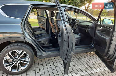 Внедорожник / Кроссовер Hyundai Santa FE 2020 в Ивано-Франковске
