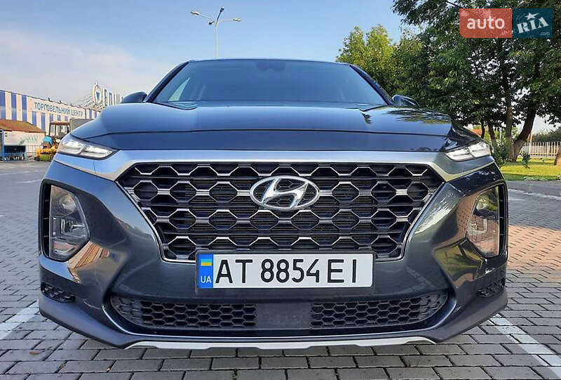 Внедорожник / Кроссовер Hyundai Santa FE 2020 в Ивано-Франковске