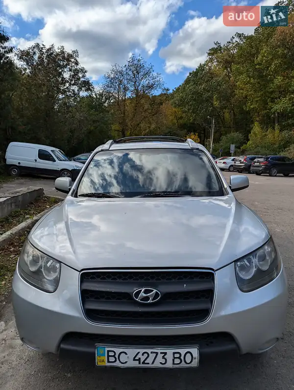 Hyundai Santa FE