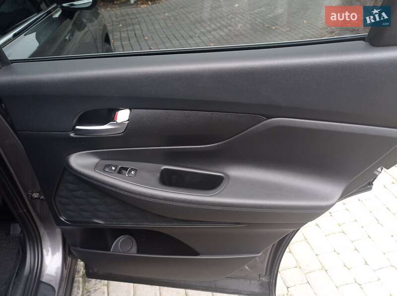 Внедорожник / Кроссовер Hyundai Santa FE 2019 в Бережанах фото 19 Внедорожник / Кроссовер Hyundai Santa FE 2019 в Бережанах