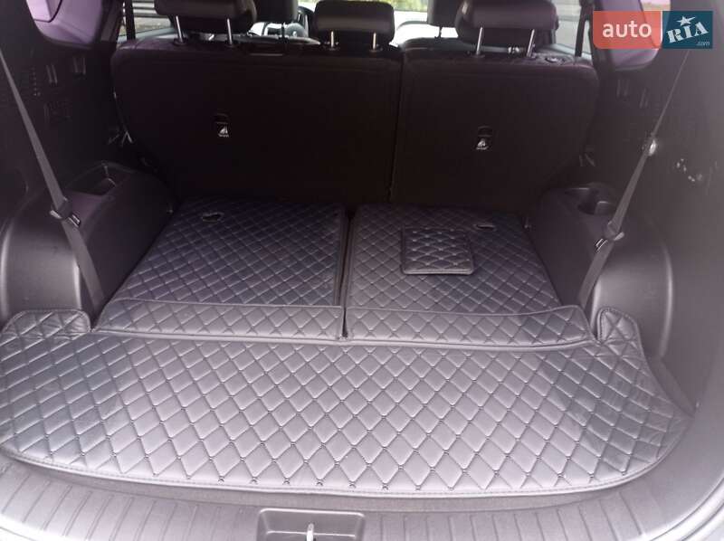 Внедорожник / Кроссовер Hyundai Santa FE 2019 в Бережанах фото 21 Внедорожник / Кроссовер Hyundai Santa FE 2019 в Бережанах