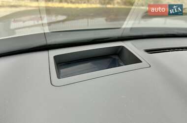 Внедорожник / Кроссовер Hyundai Santa FE 2019 в 