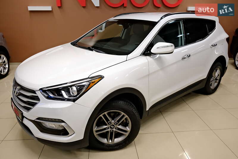 Внедорожник / Кроссовер Hyundai Santa FE 2019 в Одессе
