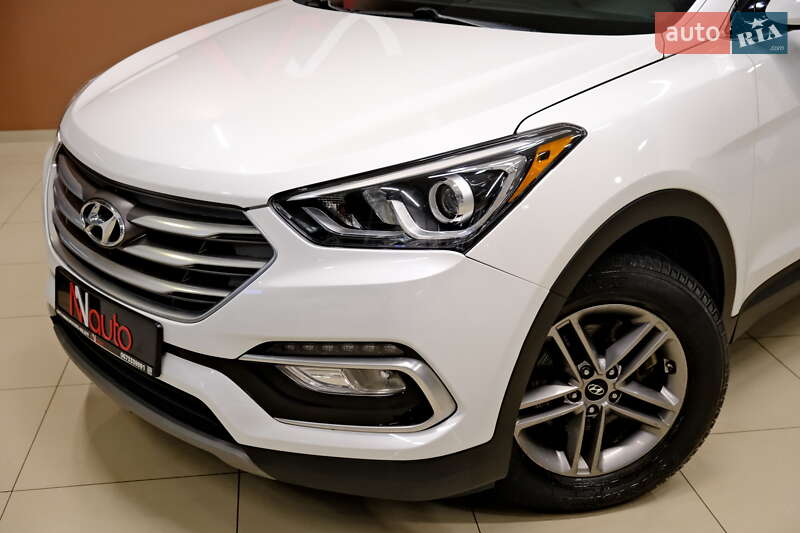 Внедорожник / Кроссовер Hyundai Santa FE 2019 в Одессе