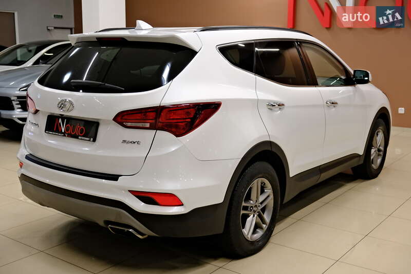 Внедорожник / Кроссовер Hyundai Santa FE 2019 в Одессе