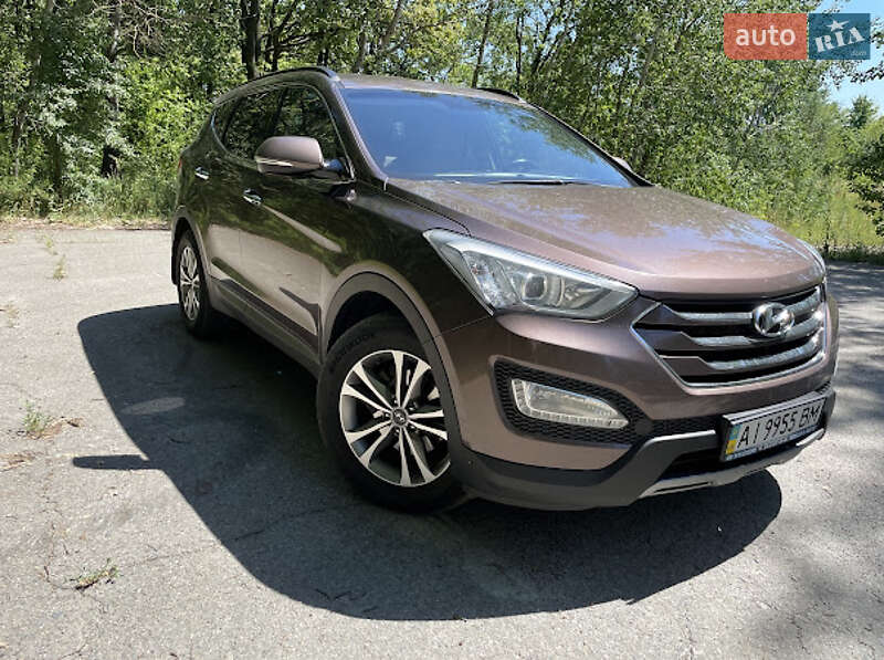 Позашляховик / Кросовер Hyundai Santa FE 2015 в Тетієві