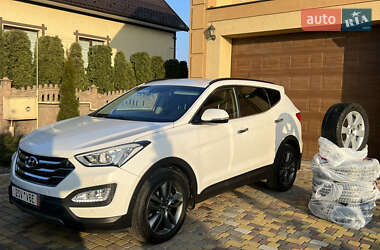 Внедорожник / Кроссовер Hyundai Santa FE 2014 в Черновцах