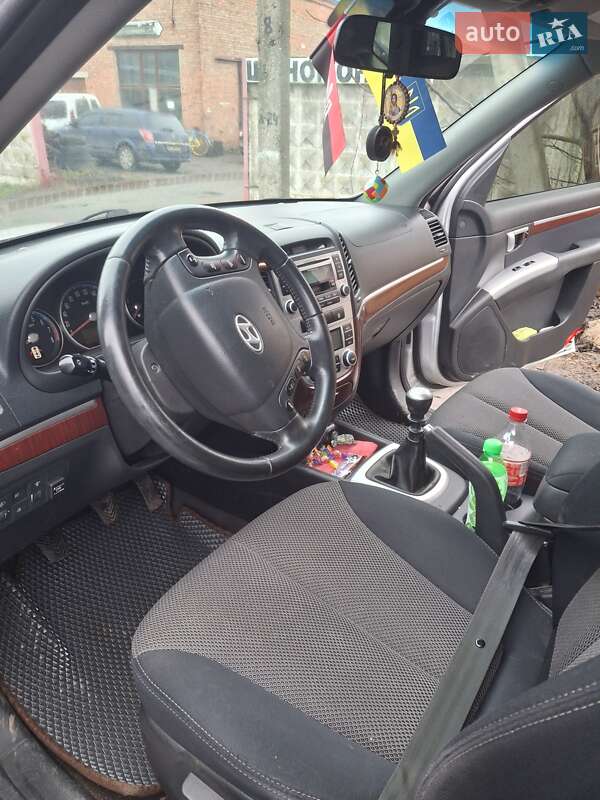 Позашляховик / Кросовер Hyundai Santa FE 2008 в Грицеві