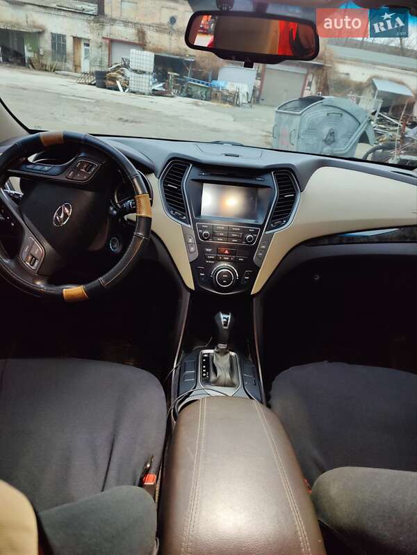 Позашляховик / Кросовер Hyundai Santa FE 2016 в Києві фото 10 Позашляховик / Кросовер Hyundai Santa FE 2016 в Києві