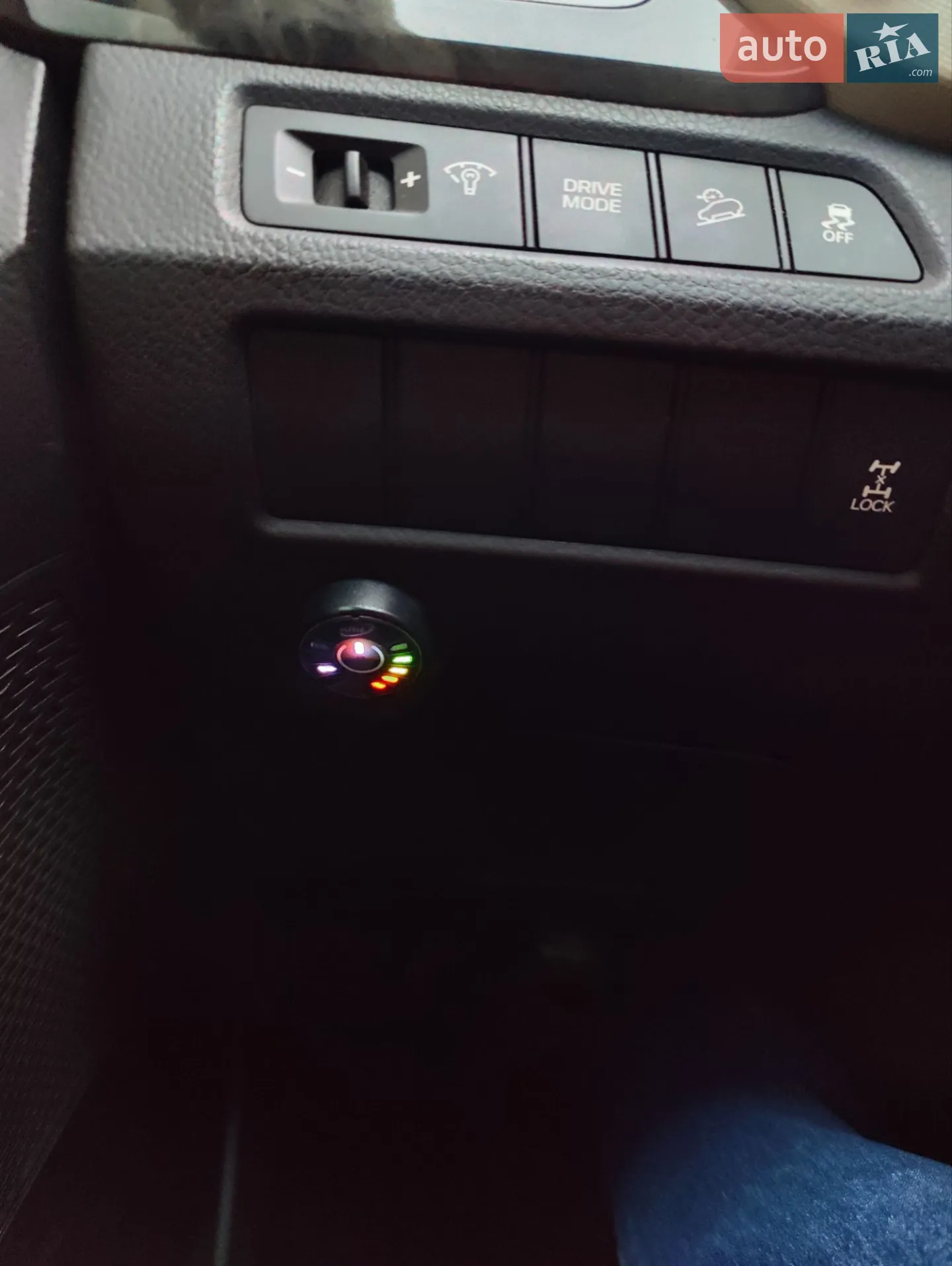 2016 Hyundai Santa Fe - мініатюра 9