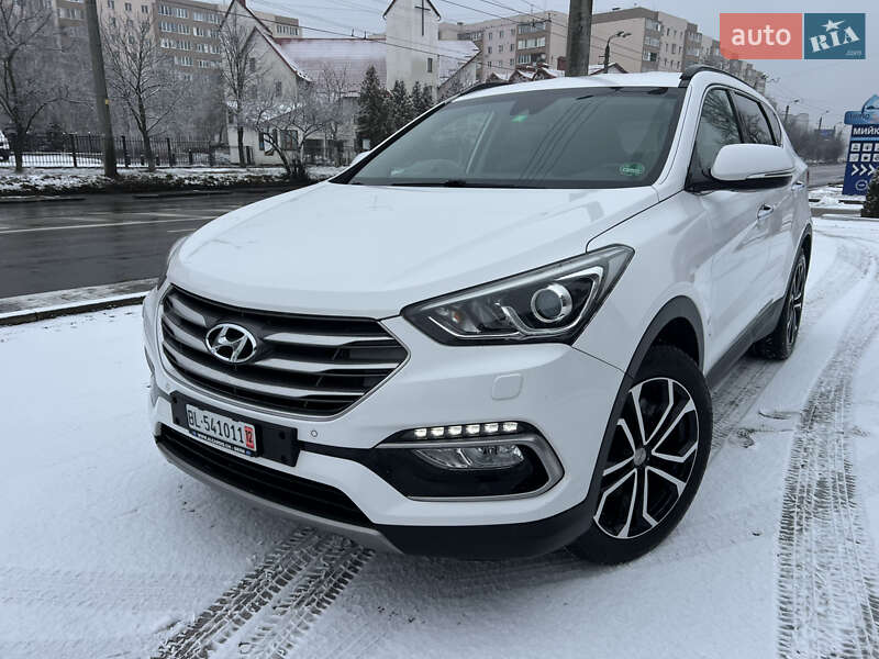 Позашляховик / Кросовер Hyundai Santa FE 2016 в Івано-Франківську