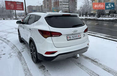 Позашляховик / Кросовер Hyundai Santa FE 2016 в Івано-Франківську