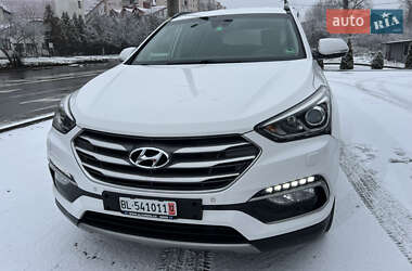 Позашляховик / Кросовер Hyundai Santa FE 2016 в Івано-Франківську