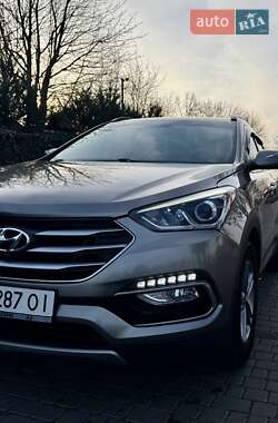 Позашляховик / Кросовер Hyundai Santa FE 2016 в Одесі