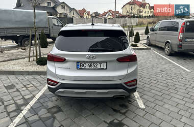 Внедорожник / Кроссовер Hyundai Santa FE 2019 в 