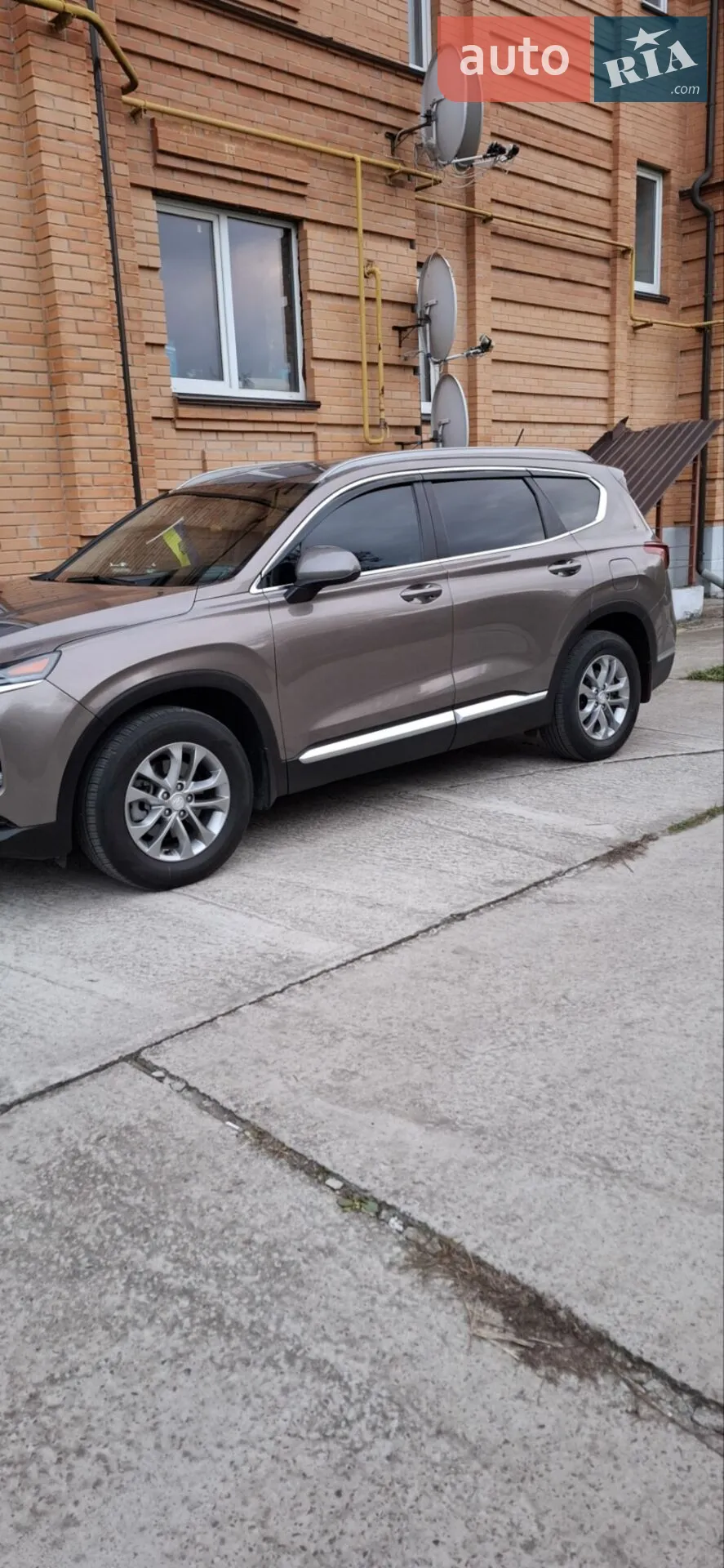 2019 Hyundai Santa Fe - фото 1