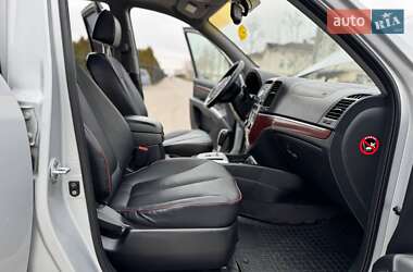 Внедорожник / Кроссовер Hyundai Santa FE 2008 в 