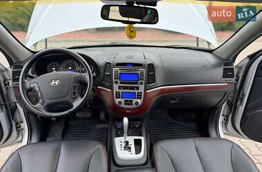 Внедорожник / Кроссовер Hyundai Santa FE 2008 в 