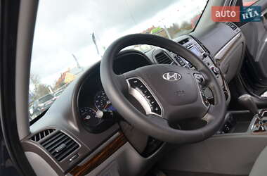 Позашляховик / Кросовер Hyundai Santa FE 2011 в Дрогобичі