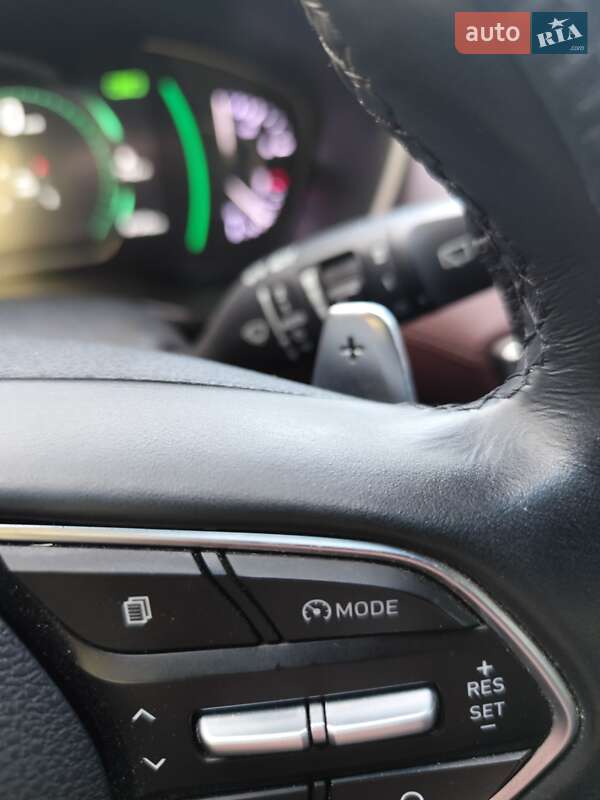 Внедорожник / Кроссовер Hyundai Santa FE 2018 в Житомире