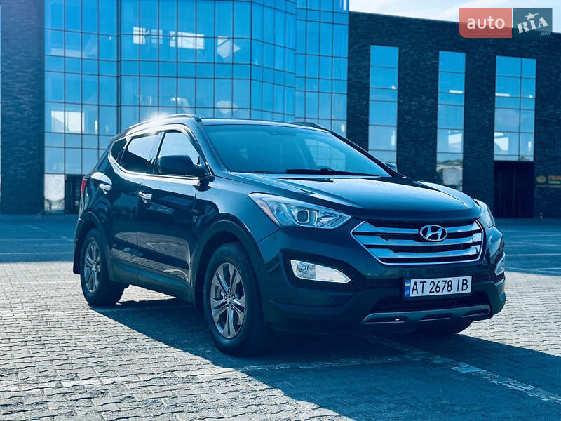 Позашляховик / Кросовер Hyundai Santa FE 2014 в Чернівцях