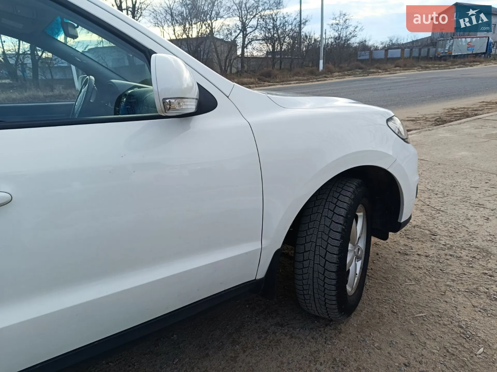 2010 Hyundai Santa Fe - мініатюра 23