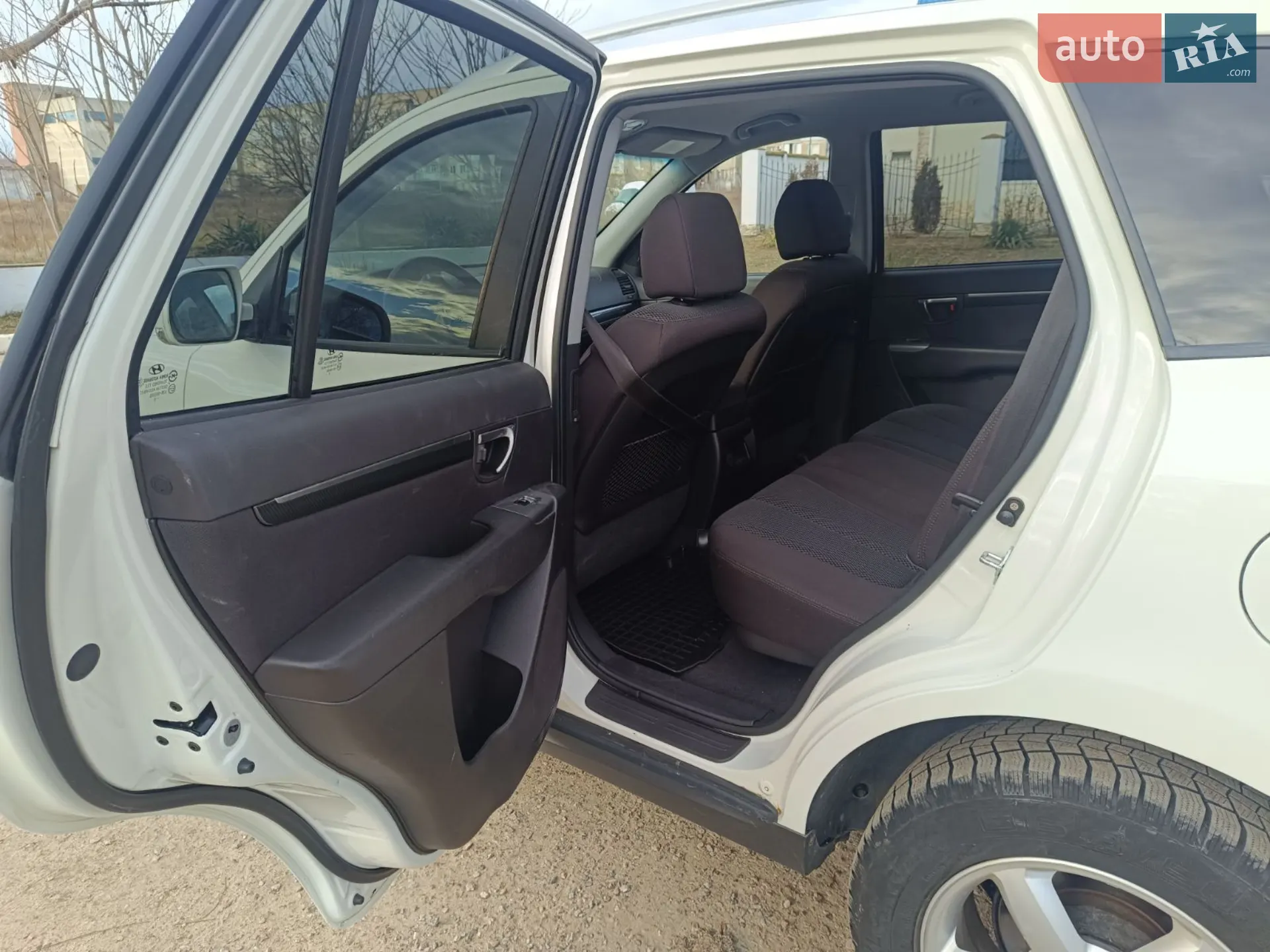 2010 Hyundai Santa Fe - мініатюра 24