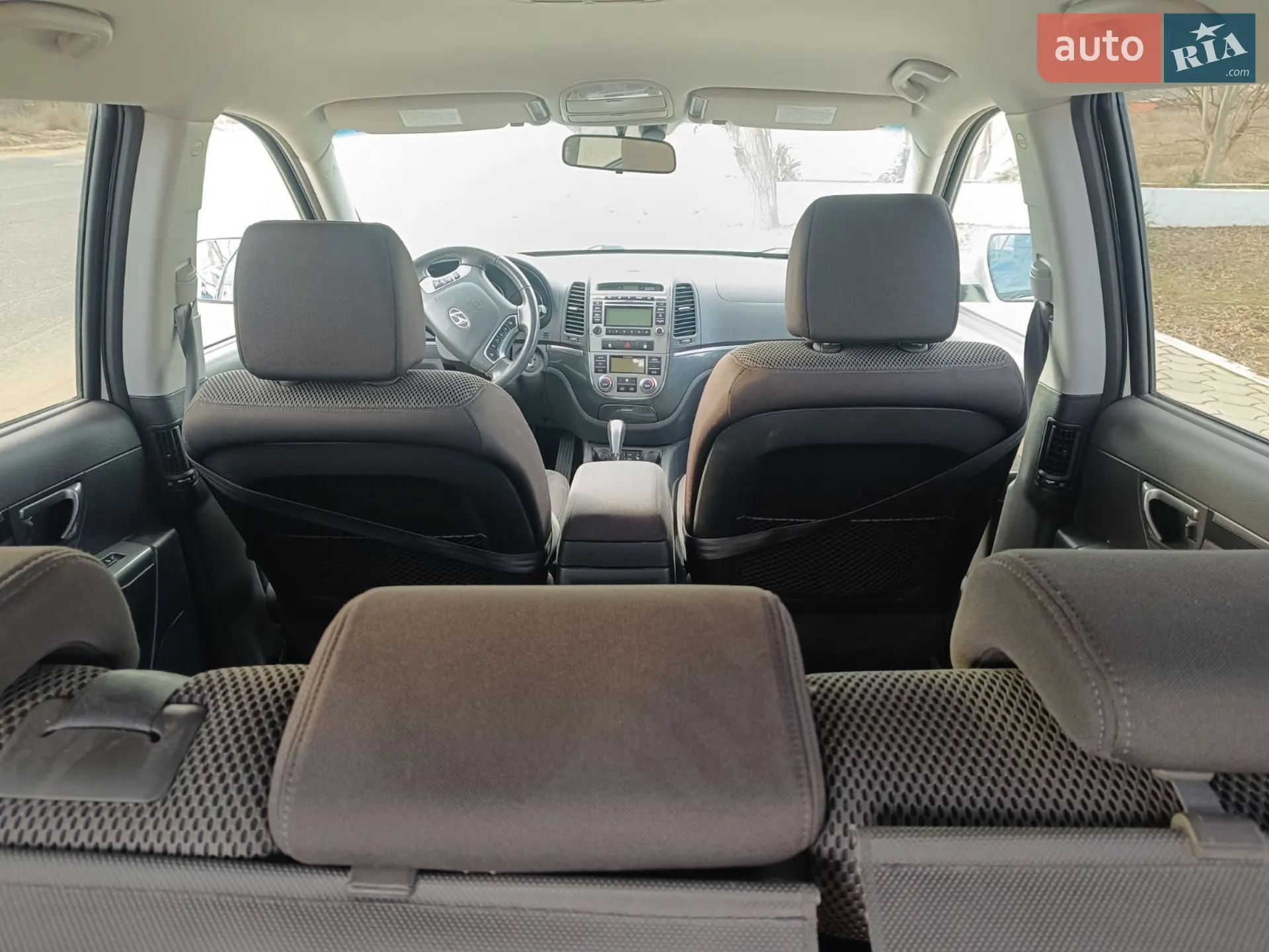 2010 Hyundai Santa Fe - мініатюра 26