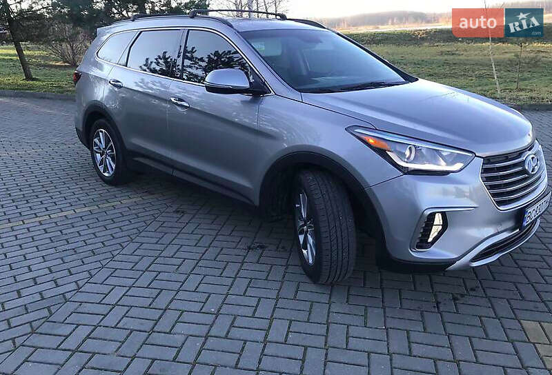 Позашляховик / Кросовер Hyundai Santa FE 2016 в Львові