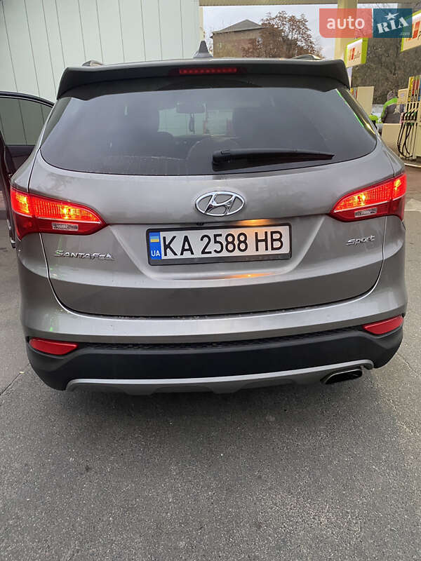 Позашляховик / Кросовер Hyundai Santa FE 2015 в Києві