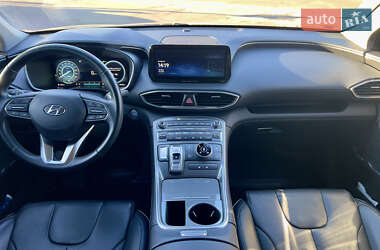 Внедорожник / Кроссовер Hyundai Santa FE 2021 в 
