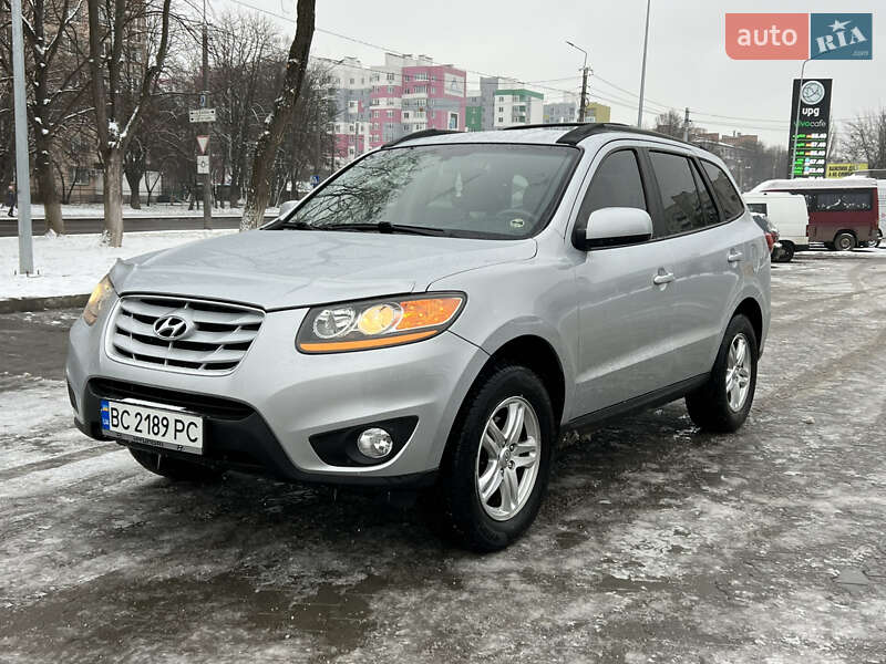 Позашляховик / Кросовер Hyundai Santa FE 2010 в Луцьку