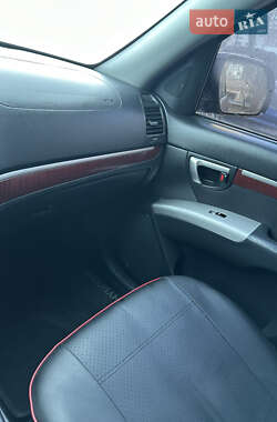 Внедорожник / Кроссовер Hyundai Santa FE 2009 в 