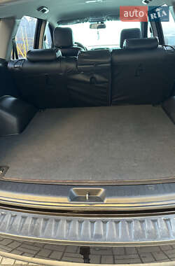 Внедорожник / Кроссовер Hyundai Santa FE 2009 в 