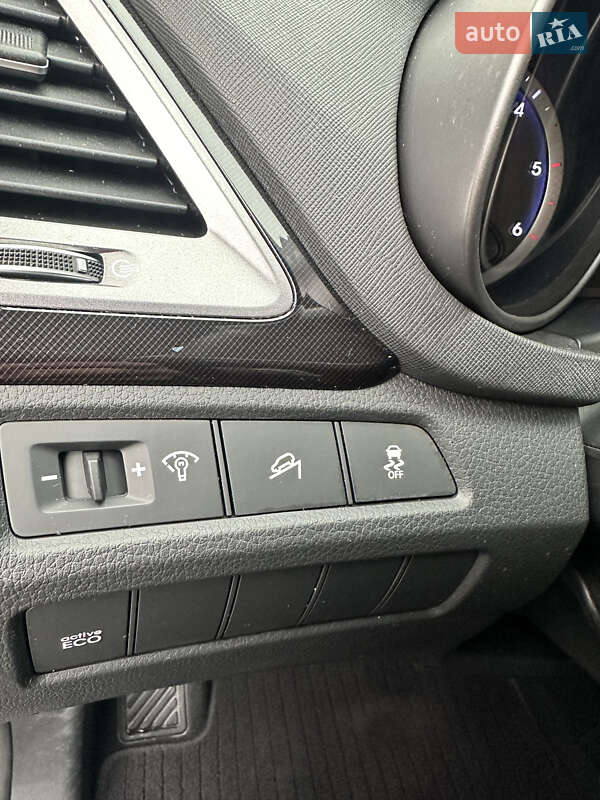 Позашляховик / Кросовер Hyundai Santa FE 2014 в Боярці фото 34 Позашляховик / Кросовер Hyundai Santa FE 2014 в Боярці