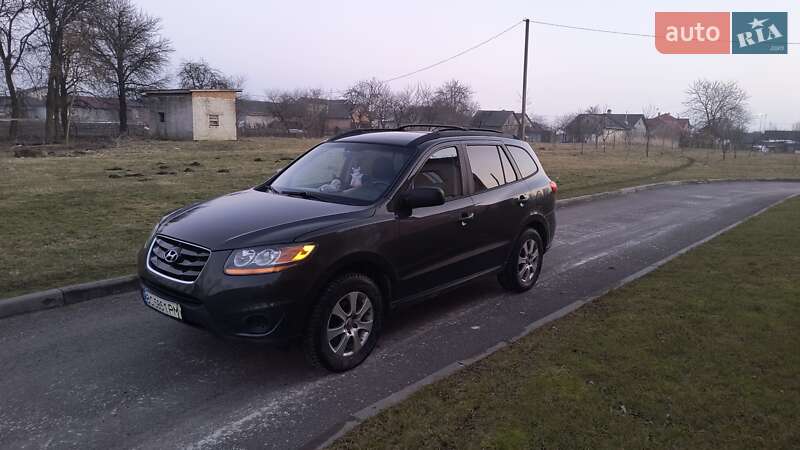 Внедорожник / Кроссовер Hyundai Santa FE 2010 в Львове