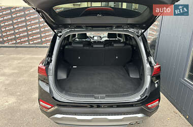 Позашляховик / Кросовер Hyundai Santa FE 2020 в 