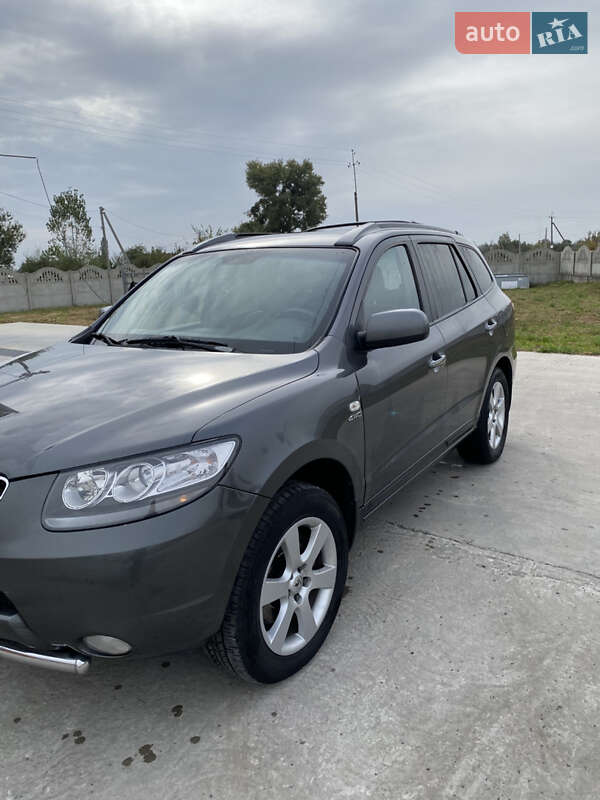 Позашляховик / Кросовер Hyundai Santa FE 2007 в Дубровиці