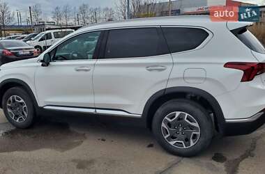 Внедорожник / Кроссовер Hyundai Santa FE 2022 в 