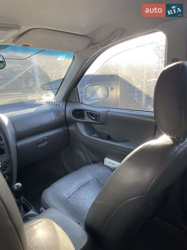Позашляховик / Кросовер Hyundai Santa FE 2002 в Ратному