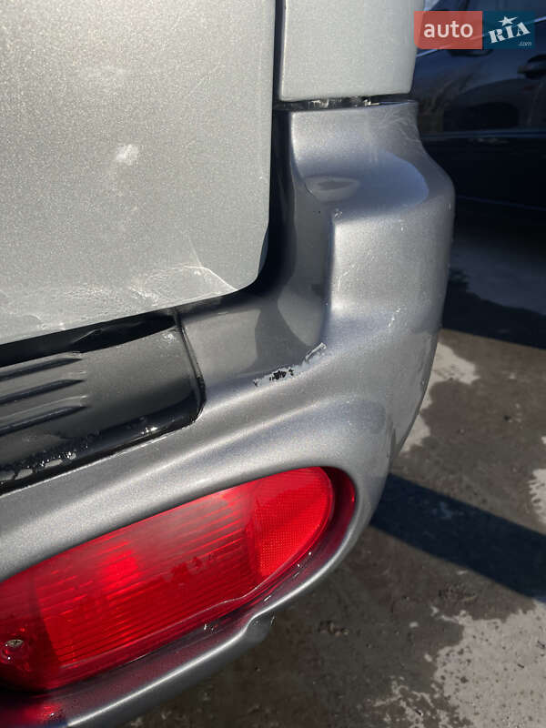 Позашляховик / Кросовер Hyundai Santa FE 2002 в Ратному