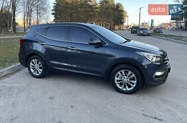 Внедорожник / Кроссовер Hyundai Santa FE 2015 в 
