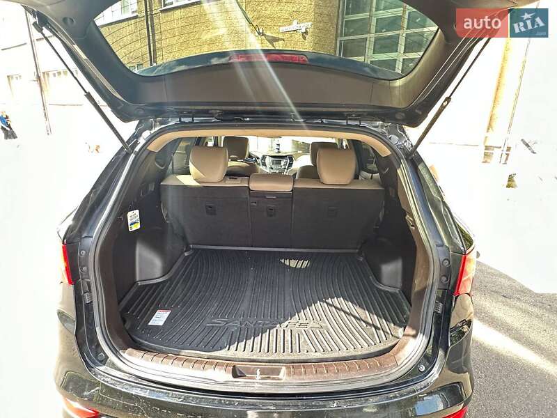 Внедорожник / Кроссовер Hyundai Santa FE 2015 в Львове фото 39 Внедорожник / Кроссовер Hyundai Santa FE 2015 в Львове
