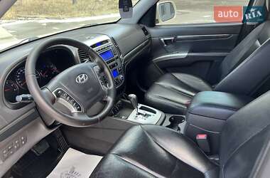 Внедорожник / Кроссовер Hyundai Santa FE 2010 в Радивилове