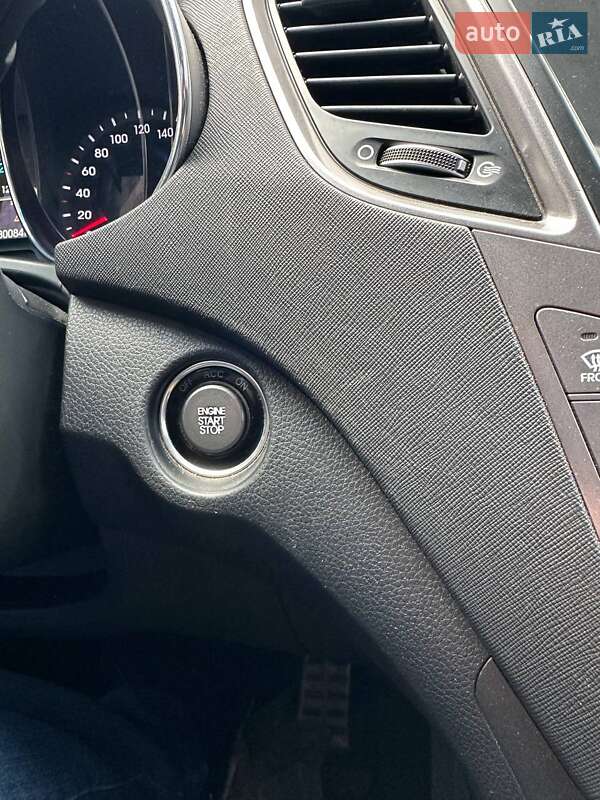 Внедорожник / Кроссовер Hyundai Santa FE 2014 в Тернополе