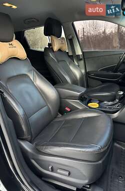 Внедорожник / Кроссовер Hyundai Santa FE 2014 в 