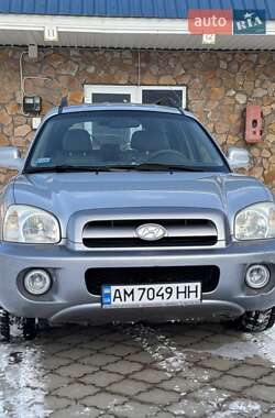 Внедорожник / Кроссовер Hyundai Santa FE 2005 в Коростене