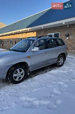 Внедорожник / Кроссовер Hyundai Santa FE 2005 в Коростене