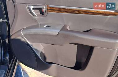 Внедорожник / Кроссовер Hyundai Santa FE 2012 в 