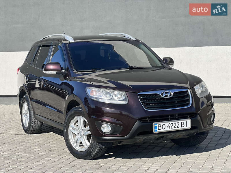 Внедорожник / Кроссовер Hyundai Santa FE 2011 в Тернополе